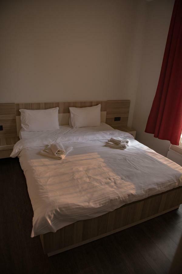 K19 Milmari Resort & Spa Kopaonik Exteriör bild