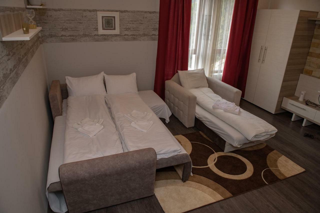 K19 Milmari Resort & Spa Kopaonik Exteriör bild